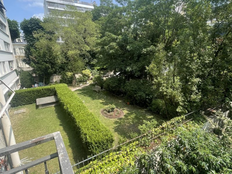 Pompe 75016 studio 35m² occupé femme 84 ans 298.000€ - Photo 2