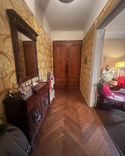 Place Rodin 75016, 7p 178m² occupé femme 87 ans - Photo 1